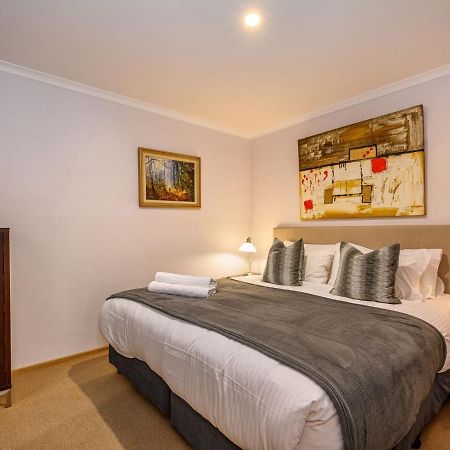 Lhotsky 8 Apartment Thredbo Bagian luar foto
