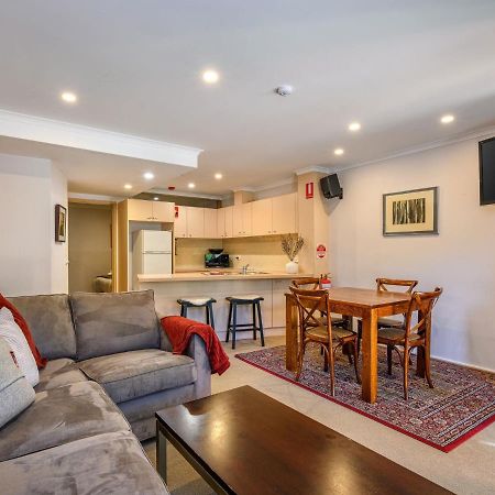 Lhotsky 8 Apartment Thredbo Bagian luar foto