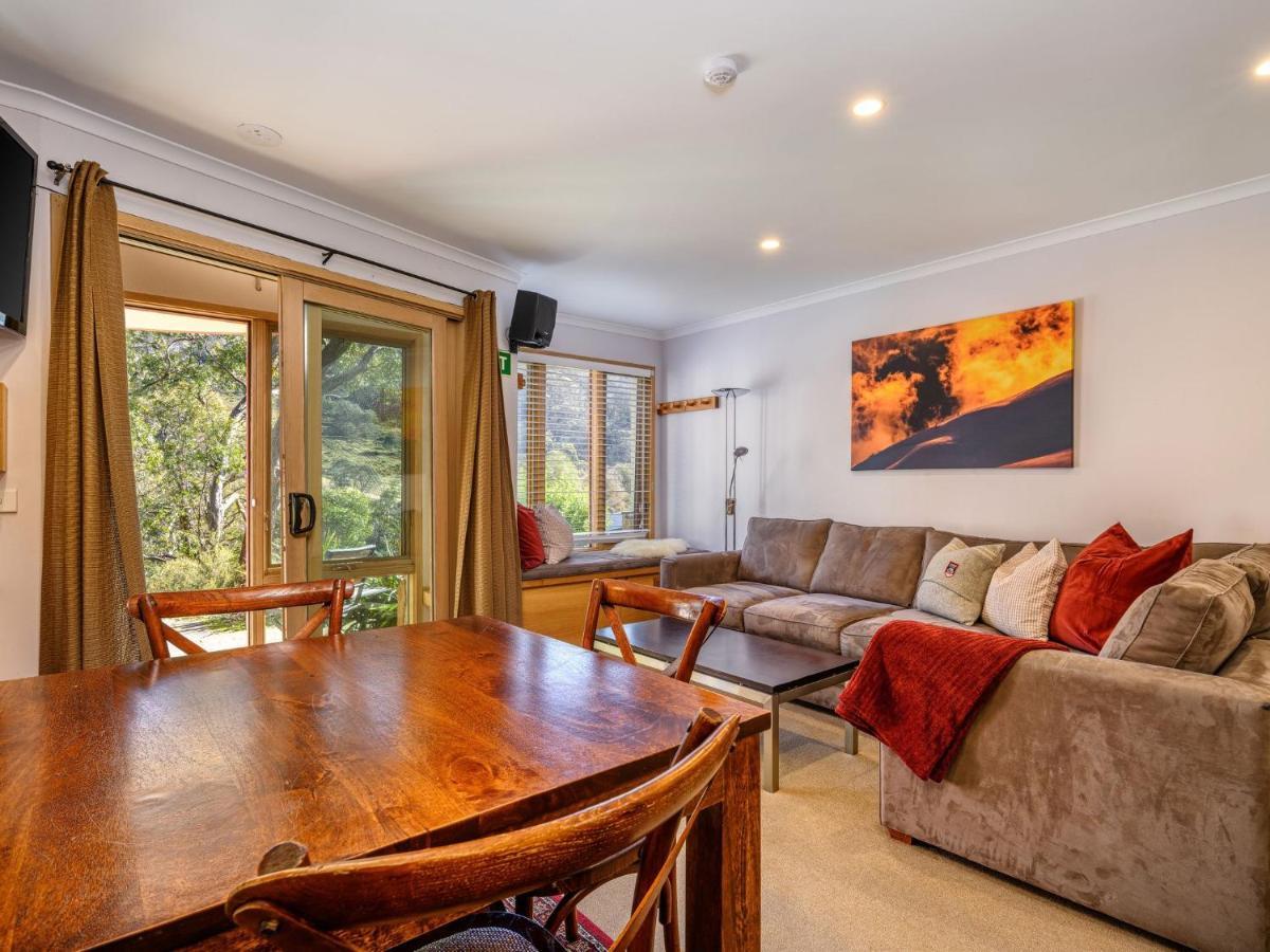 Lhotsky 8 Apartment Thredbo Bagian luar foto