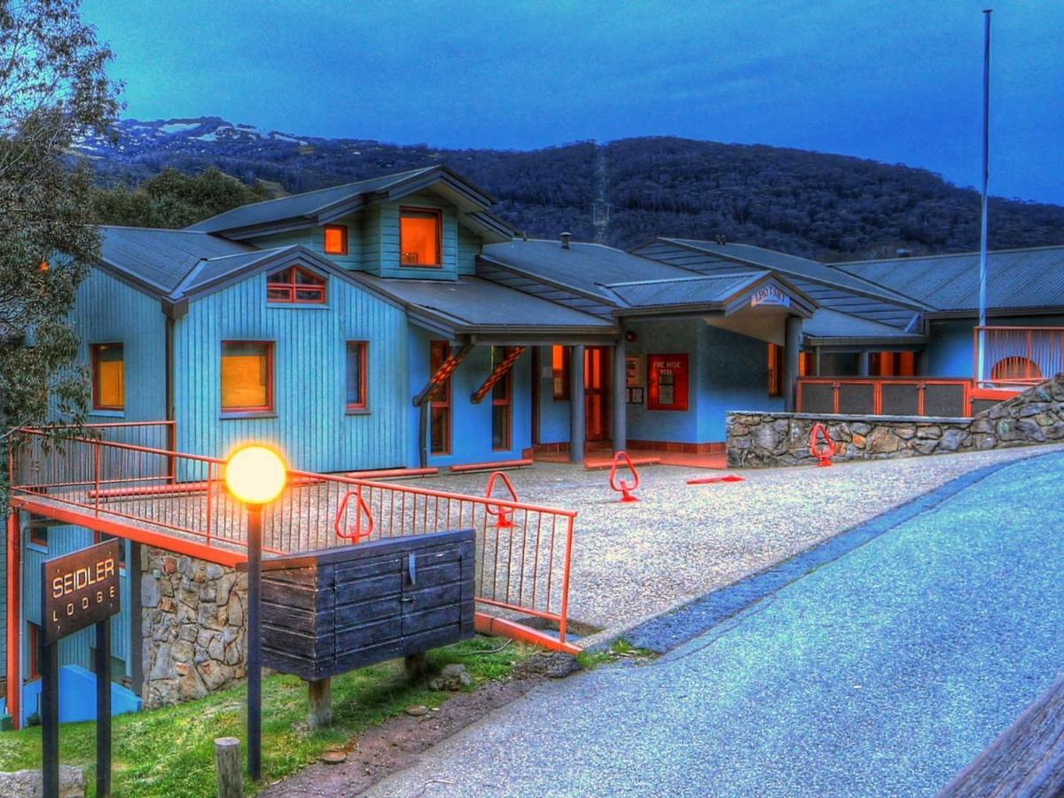 Lhotsky 8 Apartment Thredbo Bagian luar foto